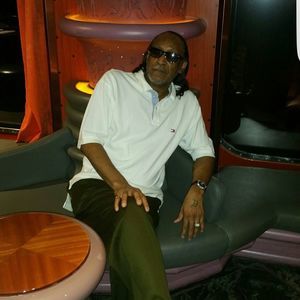 Meet your Posher, Floyd